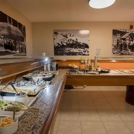 By Nexta Hotel Encamp